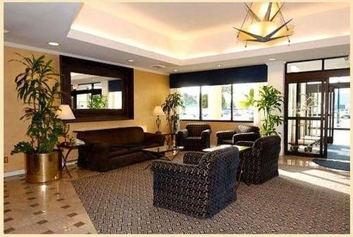 Park Plaza Hotel4