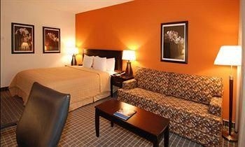Park Plaza Hotel1