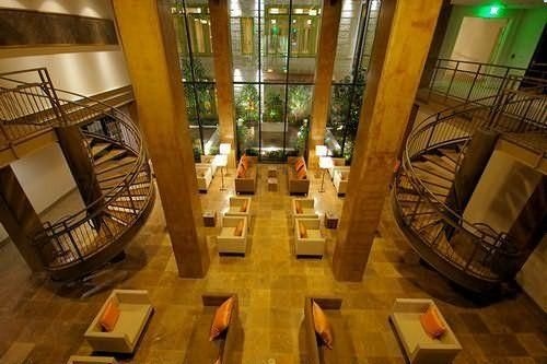 Proximity Hotel4