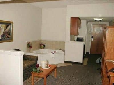 Holiday Inn Express Memphis Airport Area Holiday Inn Express Memphis Airport Area