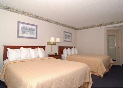Quality Inn & Suites Biltmore South1