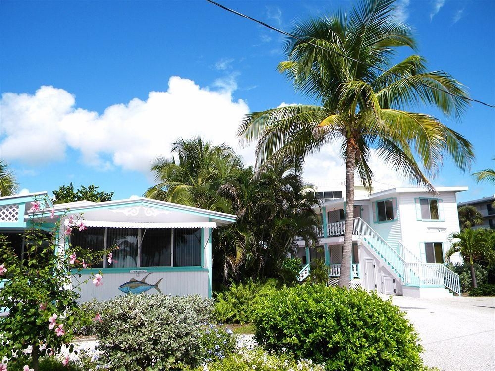 Gulf Breeze Cottages2