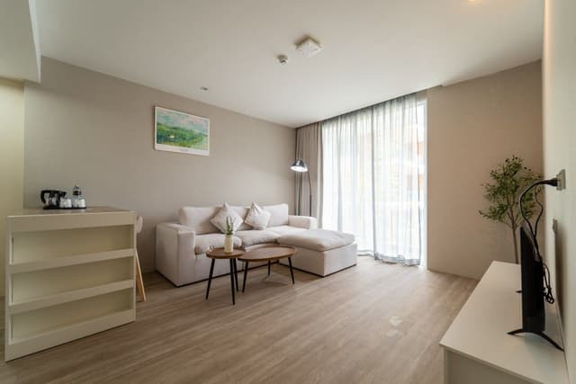 One Bedroom Suite (Suite 1BR)