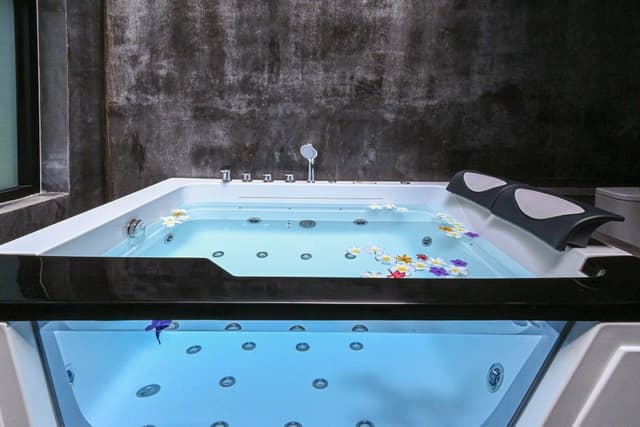 2BR Jacuzzi Villa