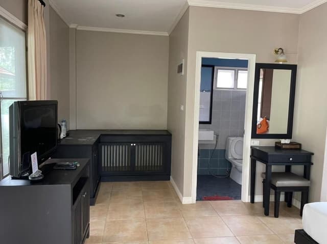 One-Bedroom House