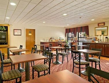 Super 8 Chattanooga/Hamilton Place4