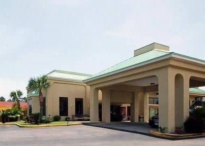Econo Lodge Inn & Suites Econo Lodge Inn & Suites