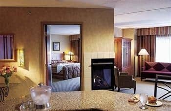 Radisson Hotel & Conference Center Green Bay Radisson Hotel & Conference Center Green Bay