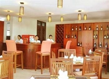 Bamboo Village Resort4