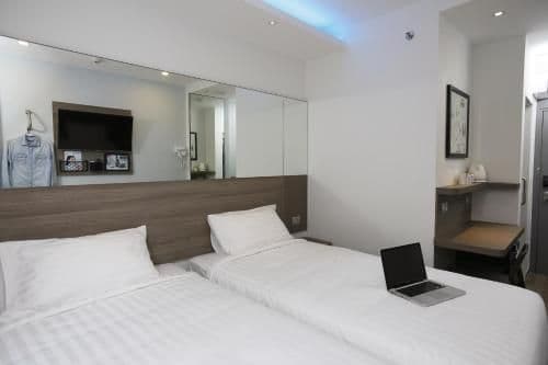 Standard Twin Room