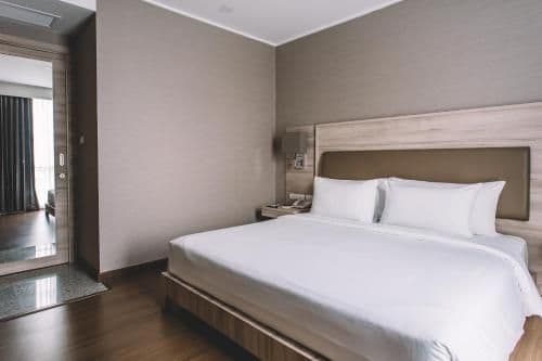 One-Bedroom Premier
