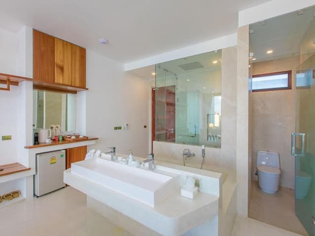 Beachfront Pool Villa