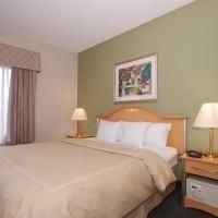 Comfort Suites Central3