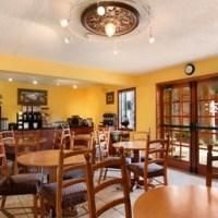 Howard Johnson Portland Airport4