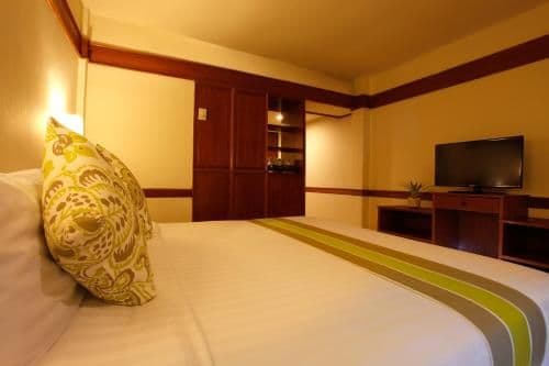 Deluxe Double or Twin Room