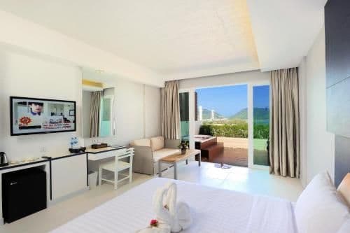 Deluxe Double or Twin Room with Spa Bath