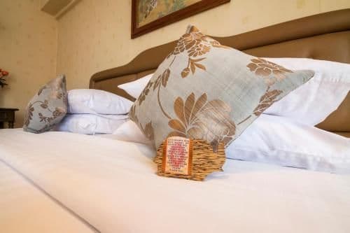 Deluxe Suite with Balcony
