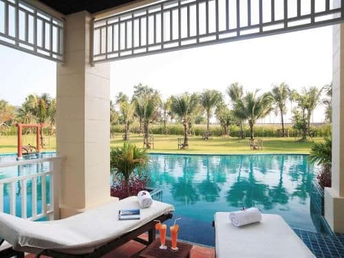 Pool Suite with King Bed and Club Access
