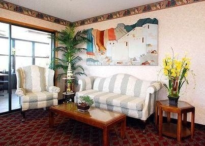Rodeway Inn4