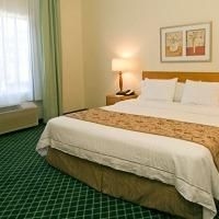 Fairfield Inn Suites Airportnorth Star Mall4