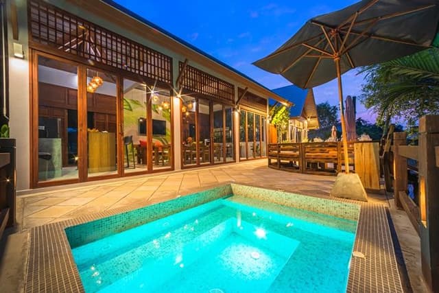 Baan Sainum