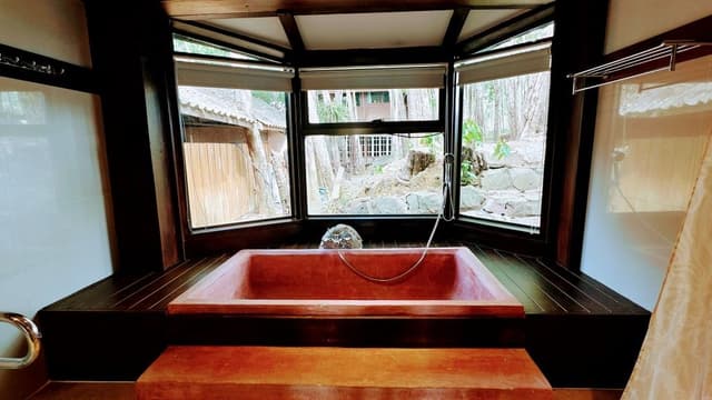 1 Bedroom Deluxe