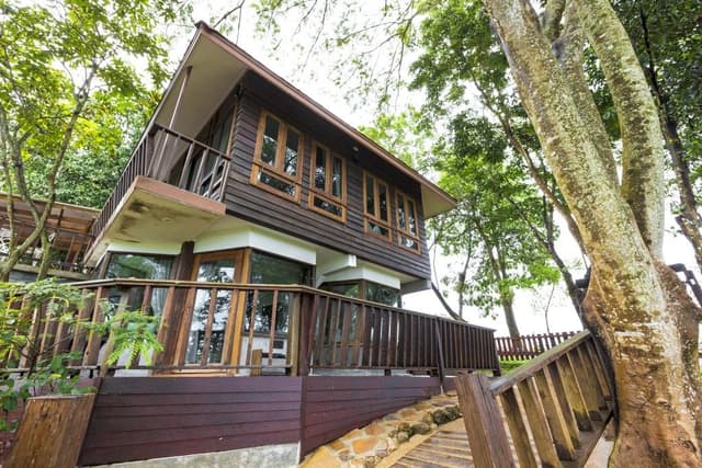 2 Bedrooms Deluxe Suite