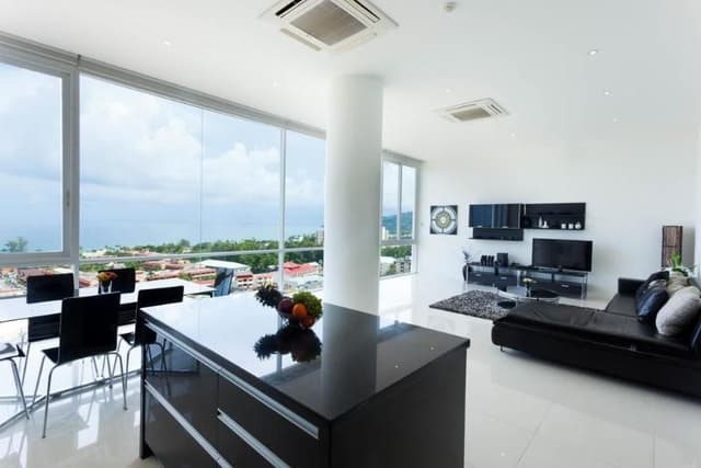 APARTMENT THREE BEDROOMS