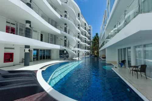 Sunset Plaza Serviced Apartments by RESAVA Sunset Plaza Serviced Apartments by RESAVA