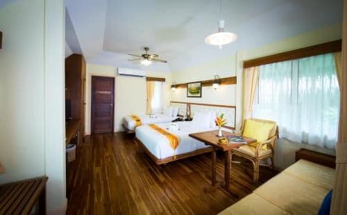Premium Garden Bungalow