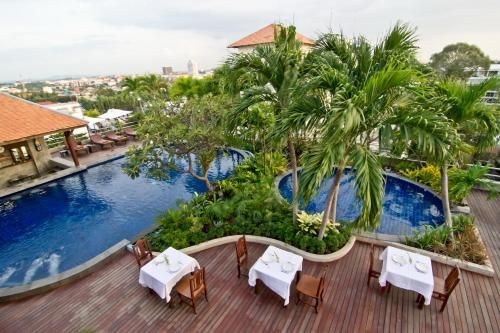 โรงแรมซันไชน์ วิสต้า (Sunshine Vista Hotel)1