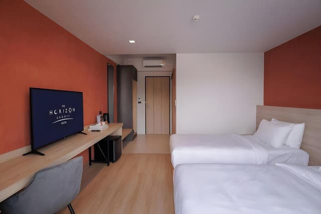 Premier Twin Room, Park View