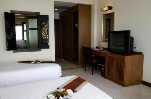 Deluxe Twin Room with Sea View