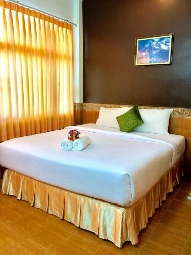 โรงแรมสุริวงศ์ ชุมพร (Suriwong Chumphon Hotel)4
