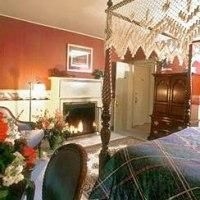 Arlington Inn1