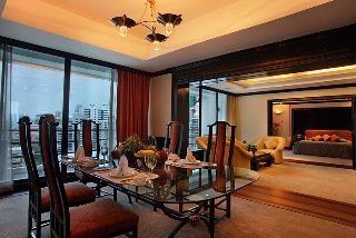 โรงแรมไทปัน (Tai-Pan Hotel)3