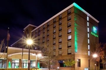Holiday Inn Lynchburg1