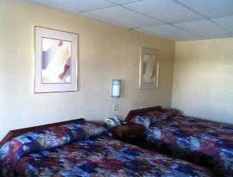 Knights Inn Norfolk