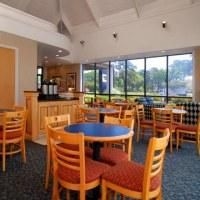 Quality Inn Norfolk Naval Station4