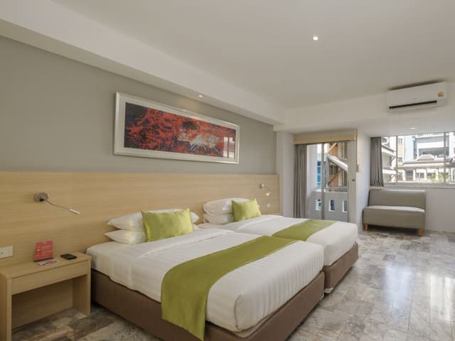 Deluxe Twin Room