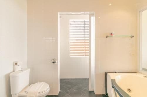 Two-Bedroom Apartment - Pool Access