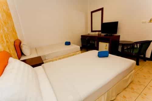 Room Actually Room Actually