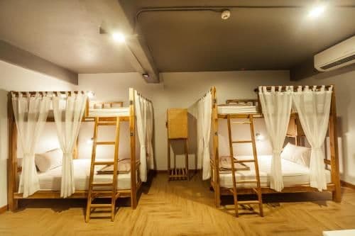 Private Female Room with 4 Beds & Shared External Bathroom