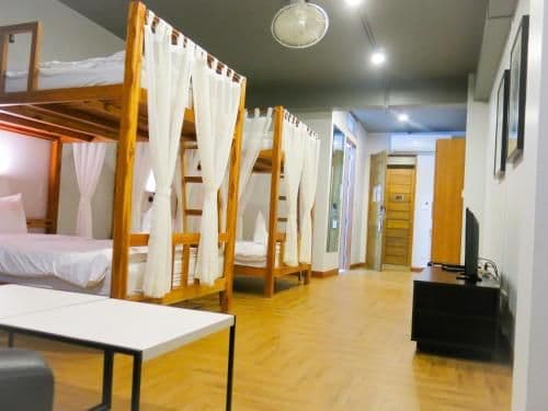 Private Room with 4 Beds and Private Bathroom