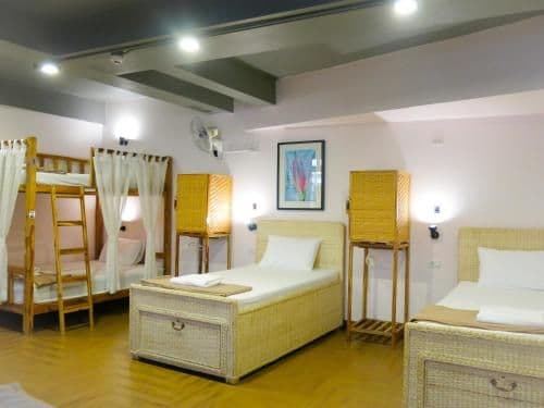 Private Female Room with 5 Beds & Shared External Bathroom