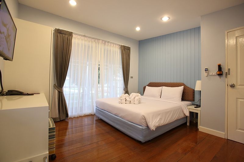 โรงแรมบางแสน เฮอริเทจ (Bangsaen Heritage Hotel)1