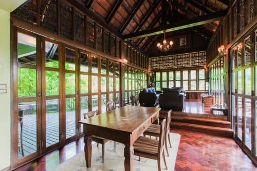 Three-Bedroom Villa with Sea View