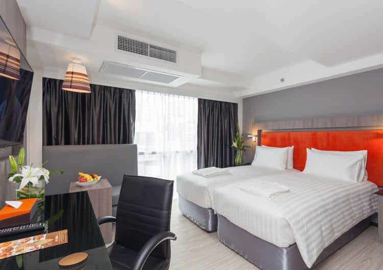 Grand 5 Hotel & Plaza Sukhumvit Grand 5 Hotel & Plaza Sukhumvit