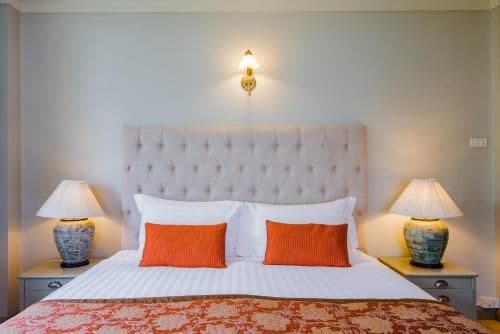 Two-Bedroom Apartment with Sea View