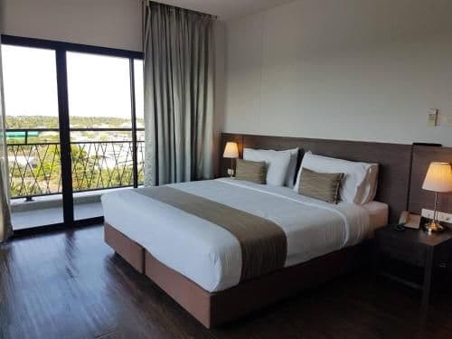 Standard King Room